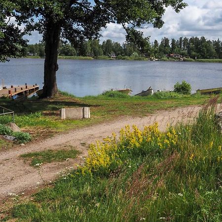 Komplett Laegenhet Med Sjoeutsikt Malmon Екстер'єр фото